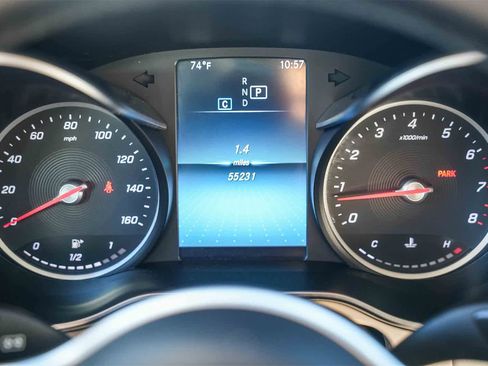 Used 2022 Mercedes-Benz GLC 300 image 16