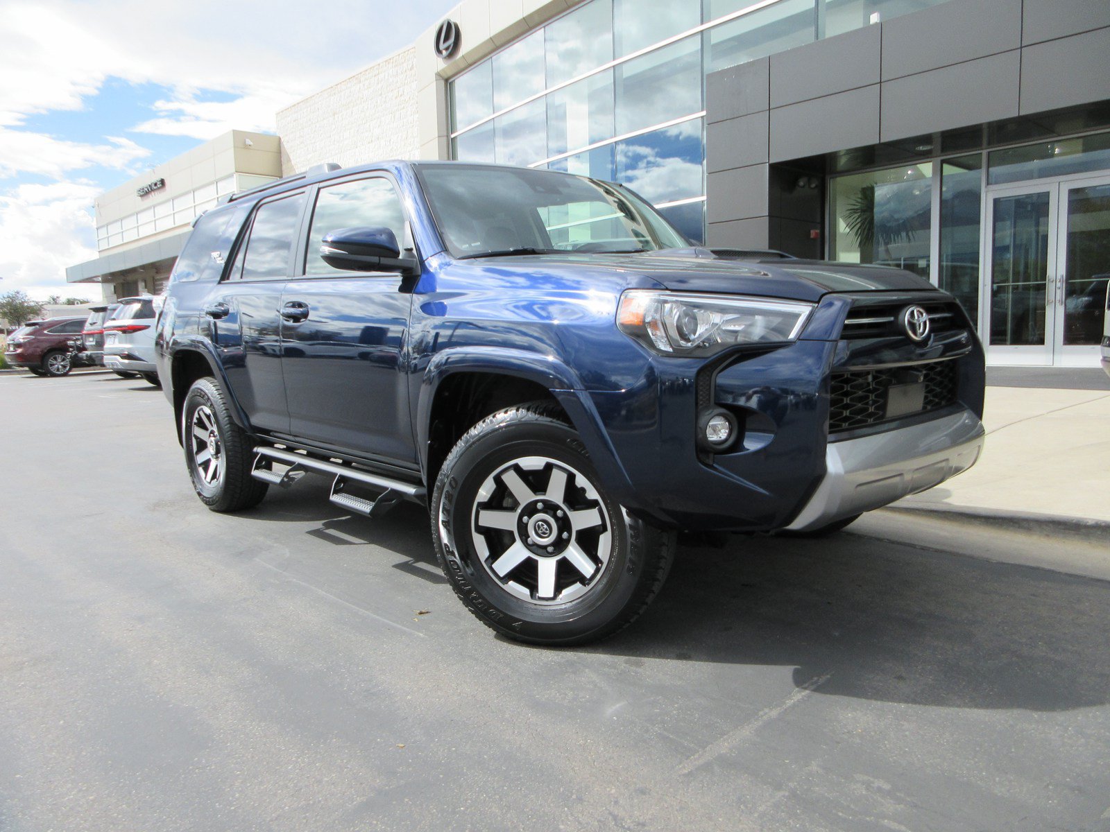 Used 2023 Toyota 4Runner TRD Off-Road Premium w/ Off Road Premium Plus Package AWD/4WD image 14