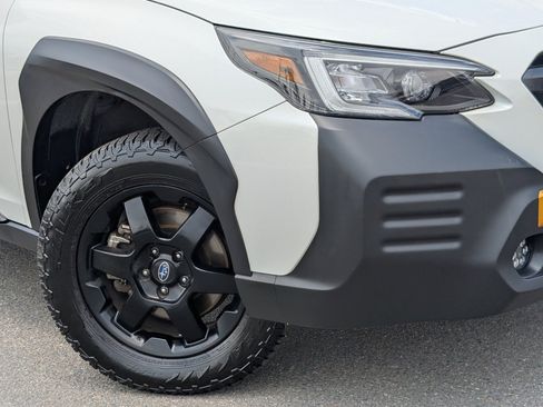 Used 2022 Subaru Outback Wilderness AWD/4WD image 10