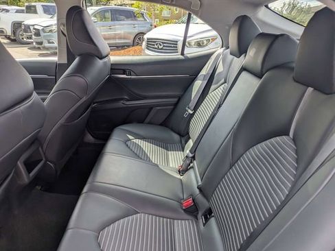 Used 2024 Toyota Camry SE FWD image 12
