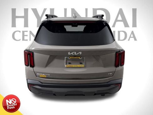 Used 2024 Kia Sorento SX Prestige w/ Olive Brown Leather Package image 5