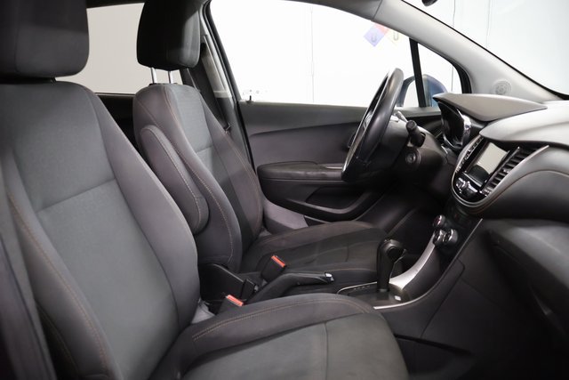 Used 2019 Chevrolet Trax LS w/ Tint and Cruise Package FWD image 27