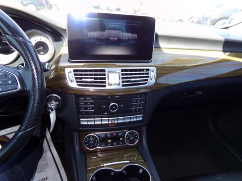 Used 2015 Mercedes-Benz CLS 400 image 51