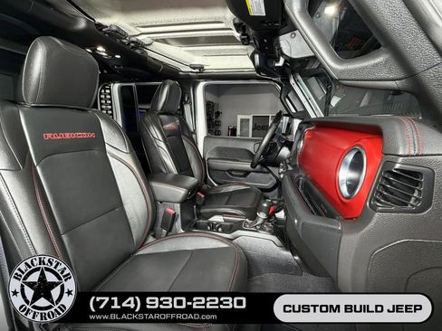 Used 2021 Jeep Gladiator Rubicon AWD/4WD image 24