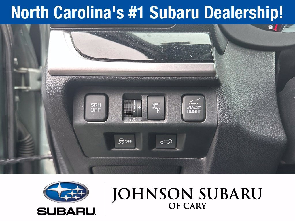 Used 2018 Subaru Forester 2.5i Touring AWD/4WD image 18