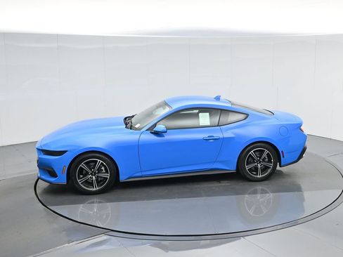 New 2025 Ford Mustang Coupe image 41