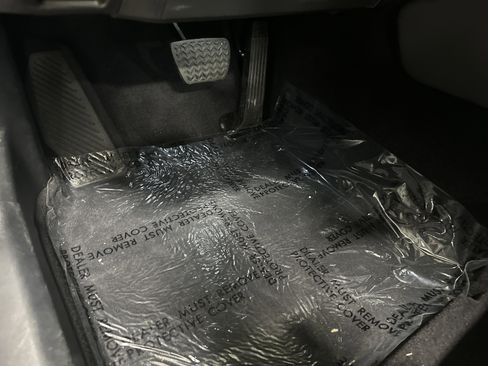 Certified 2023 Lexus ES 350 w/ Premium Package image 19