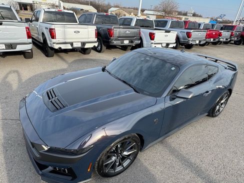 Used 2024 Ford Mustang Dark Horse image 13