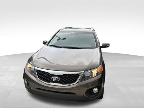 Used 2013 Kia Sorento EX AWD/4WD image 2