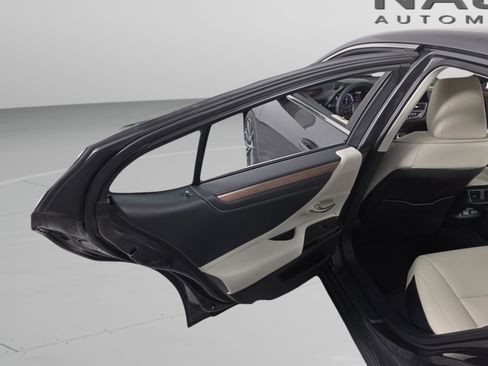 New 2025 Lexus ES 350 w/ Premium Package image 29