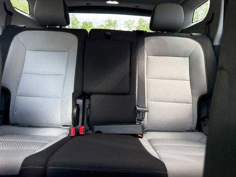 Used 2023 GMC Terrain SLE w/ Driver Convenience Package AWD/4WD image 24