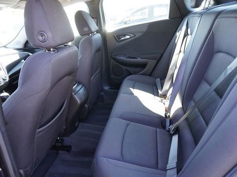 Used 2022 Chevrolet Malibu LS w/ Driver Confidence Package II image 11