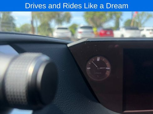 Used 2019 Lexus ES 300h w/ Premium Package FWD image 48
