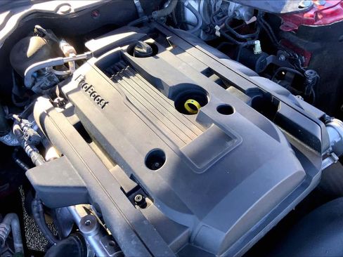 Certified 2018 Ford Mustang Convertible w/ Equipment Group 101A image 27