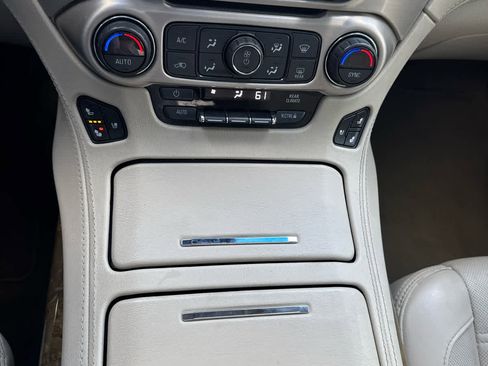 Used 2017 GMC Yukon Denali w/ Open Road Package image 28