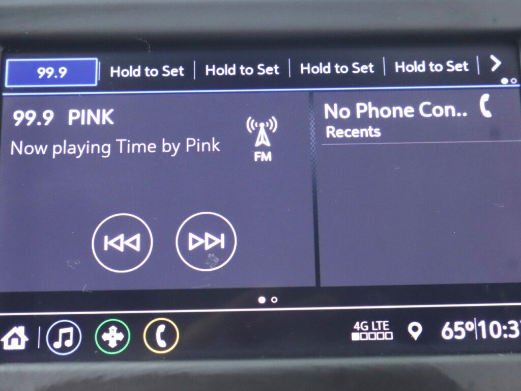 Used 2020 Chevrolet Equinox LS w/ LPO, Cargo Package AWD/4WD image 18