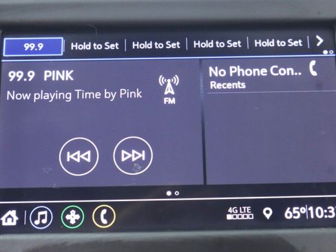 Used 2020 Chevrolet Equinox LS w/ LPO, Cargo Package AWD/4WD image 18