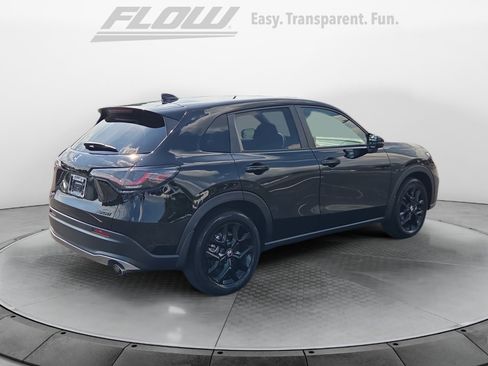 Certified 2025 Honda HR-V Sport image 7