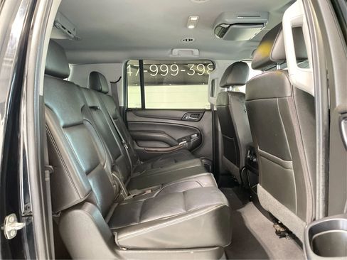 Used 2019 GMC Yukon XL SLT image 16