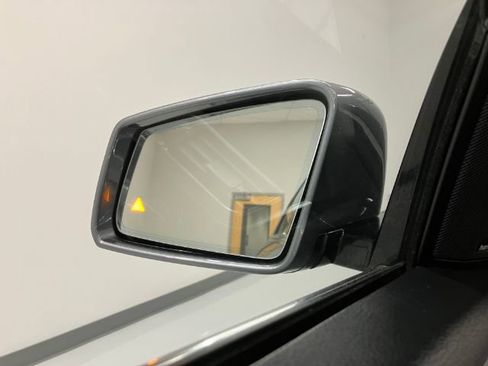 Used 2016 Mercedes-Benz E 350 4MATIC image 38