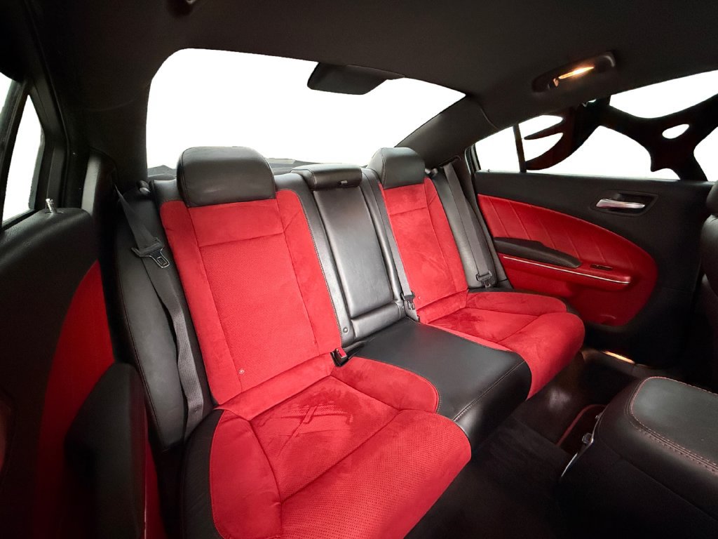 Used 2017 Dodge Charger R/T Scat Pack RWD image 32