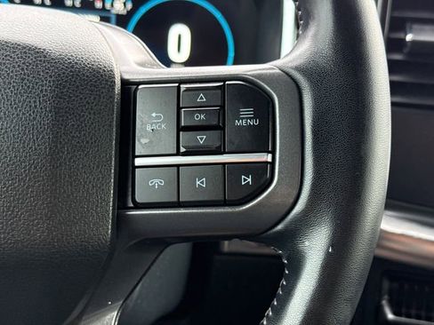 Used 2023 Ford F150 Lariat AWD/4WD image 27