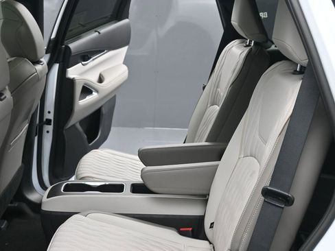 New 2026 INFINITI QX60 Autograph image 22