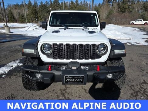 Used 2024 Jeep Wrangler Unlimited Rubicon w/ XTREMEE 35" Tire Package image 3