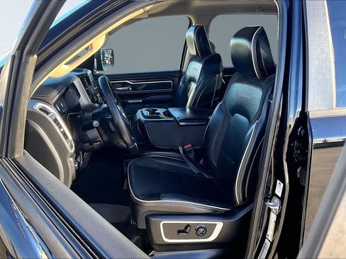 Certified 2019 RAM 1500 Laramie image 3