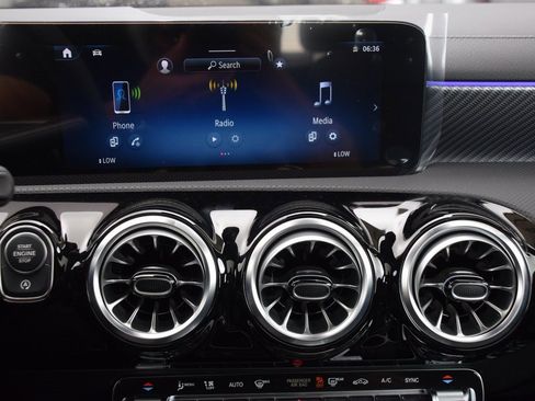 New 2025 Mercedes-Benz CLA 250 4MATIC image 21