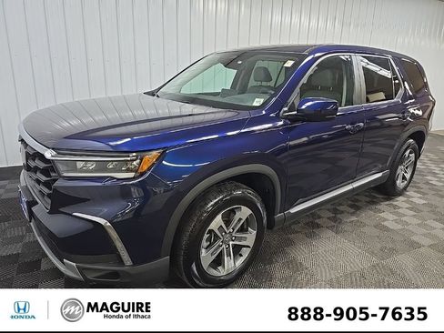 Used 2025 Honda Pilot EX-L image 8