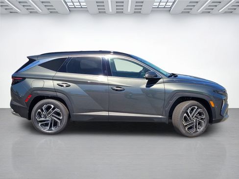 New 2026 Hyundai Tucson Limited AWD/4WD image 3