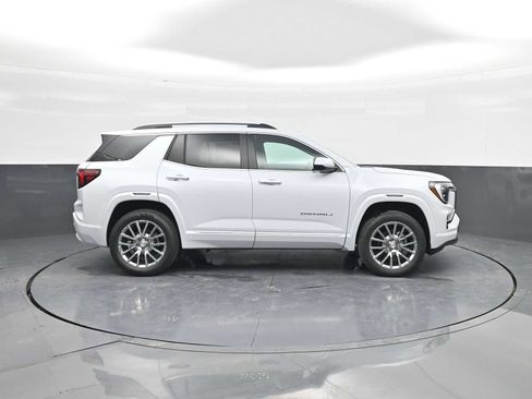 New 2026 GMC Terrain Denali AWD/4WD image 9