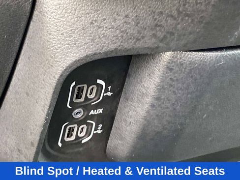 Used 2023 RAM 1500 Laramie AWD/4WD image 18
