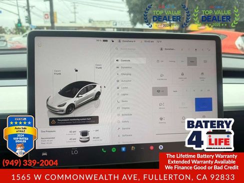 Used 2022 Tesla Model 3 Long Range AWD/4WD image 29
