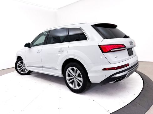 Used 2025 Audi Q7 3.0T Premium Plus AWD/4WD image 3