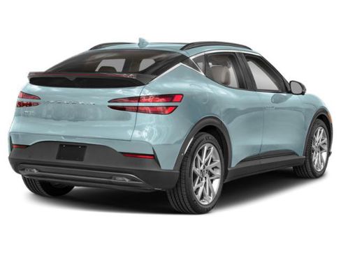 Used 2023 Genesis GV60 Advanced AWD/4WD image 2