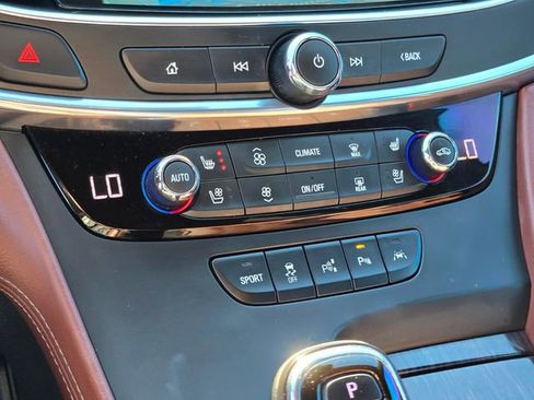 Used 2018 Buick LaCrosse Avenir w/ Driver Confidence Package #2 image 32