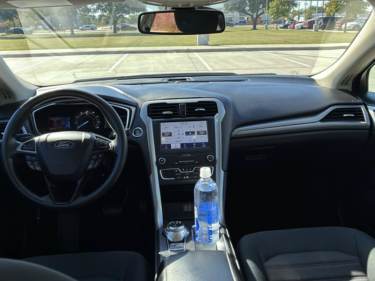 Used 2020 Ford Fusion SE FWD image 22