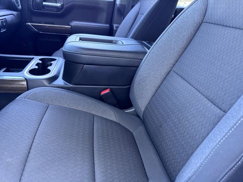 Used 2022 Chevrolet Silverado 1500 LT Trail Boss w/ Bed Protection Package image 24