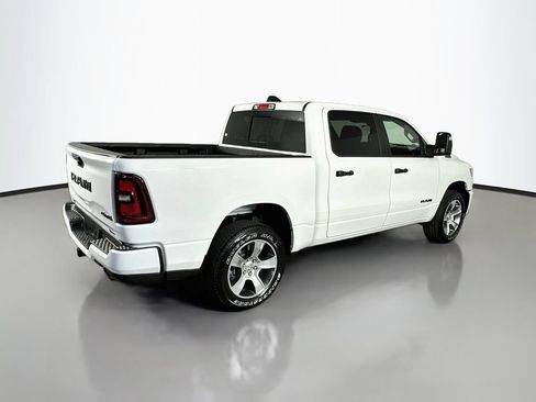 New 2026 RAM 1500 Express AWD/4WD image 7