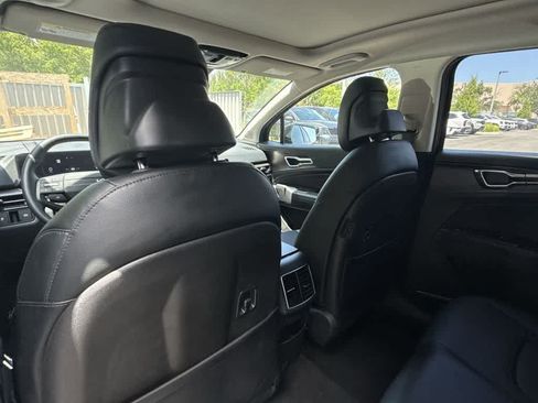Certified 2026 Kia Sportage SX FWD image 15