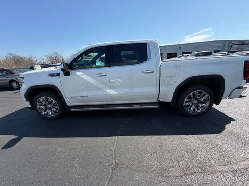 Used 2023 GMC Sierra 1500 Denali image 4