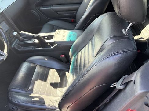 Used 2006 Ford Mustang GT Premium RWD image 9