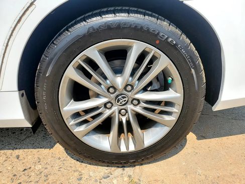 Used 2017 Toyota Camry SE FWD image 52