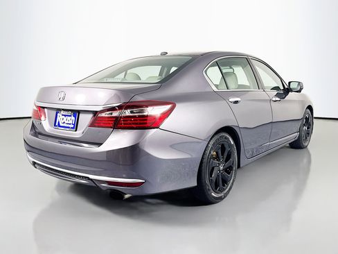 Used 2016 Honda Accord EX-L image 5