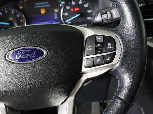 Used 2022 Ford Explorer XLT w/ Equipment Group 202A image 44