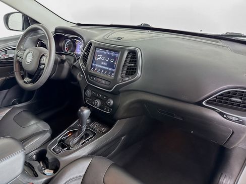 Used 2023 Jeep Cherokee Altitude Lux image 36