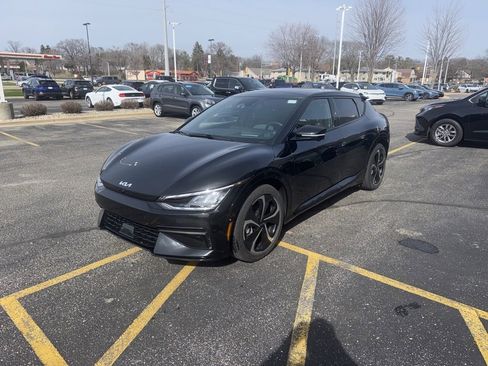 Used 2024 Kia EV6 GT-Line w/ GT-Line White Seat Package image 3