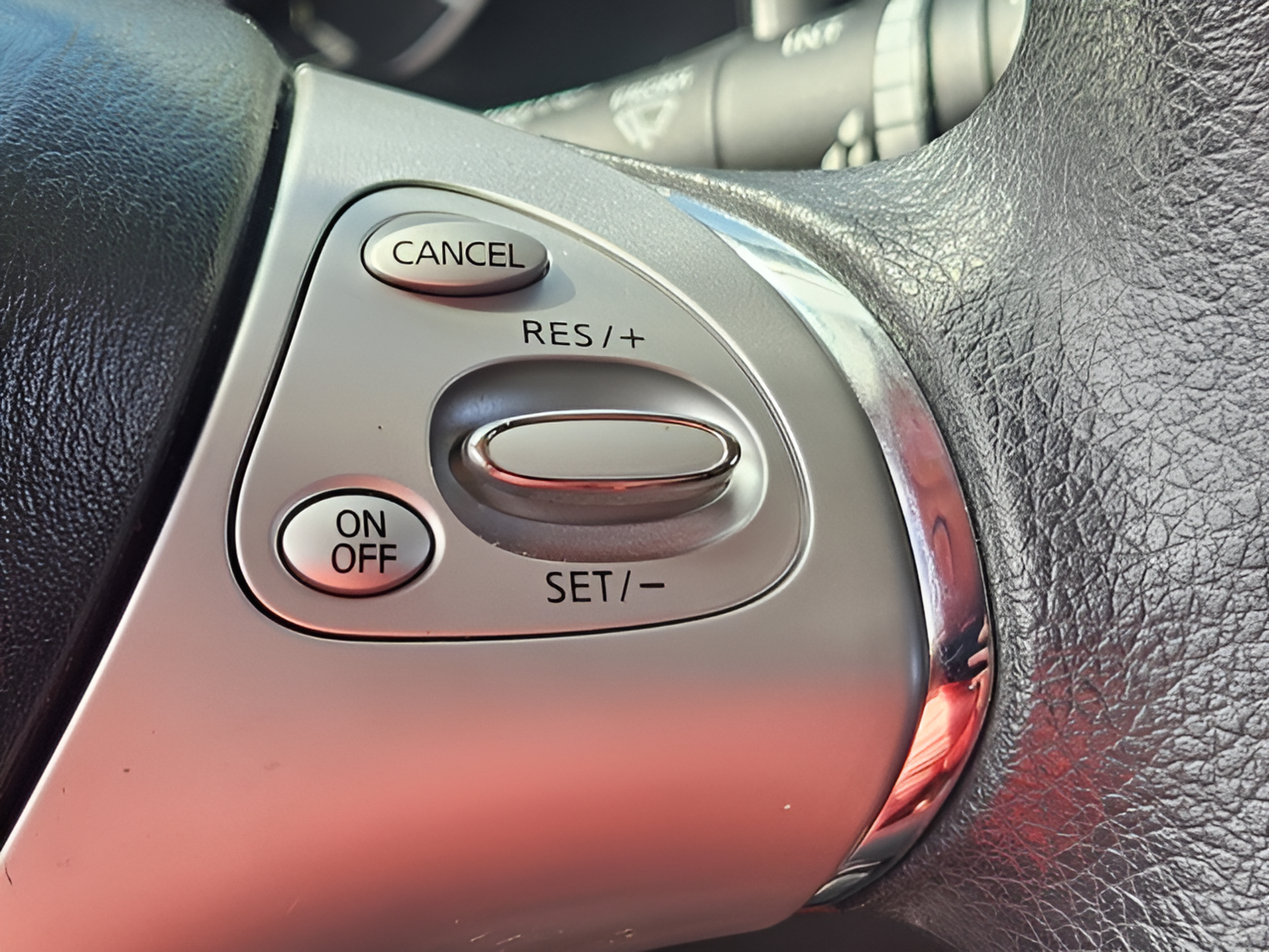 Used 2015 Nissan Murano S w/ Navigation Package FWD image 21